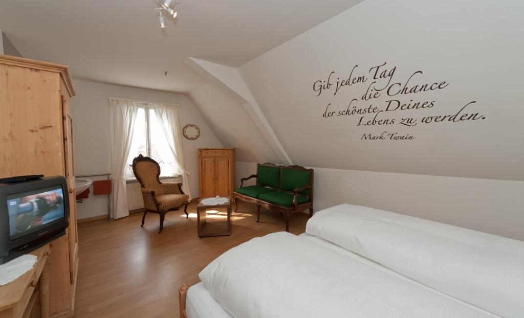 Hotel Rebe Herrliberg Rum bild